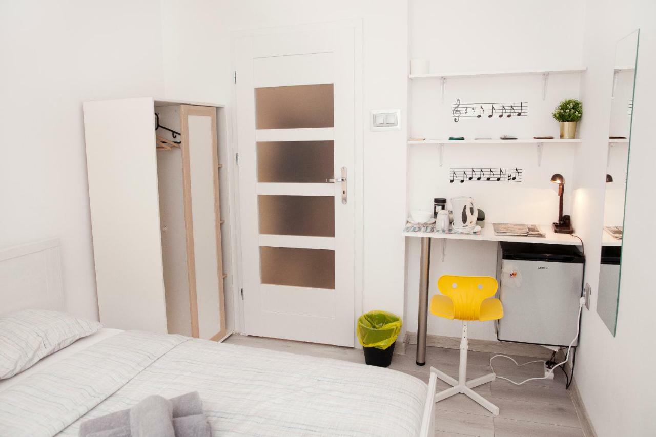 Comfortable Rooms Poznań Esterno foto